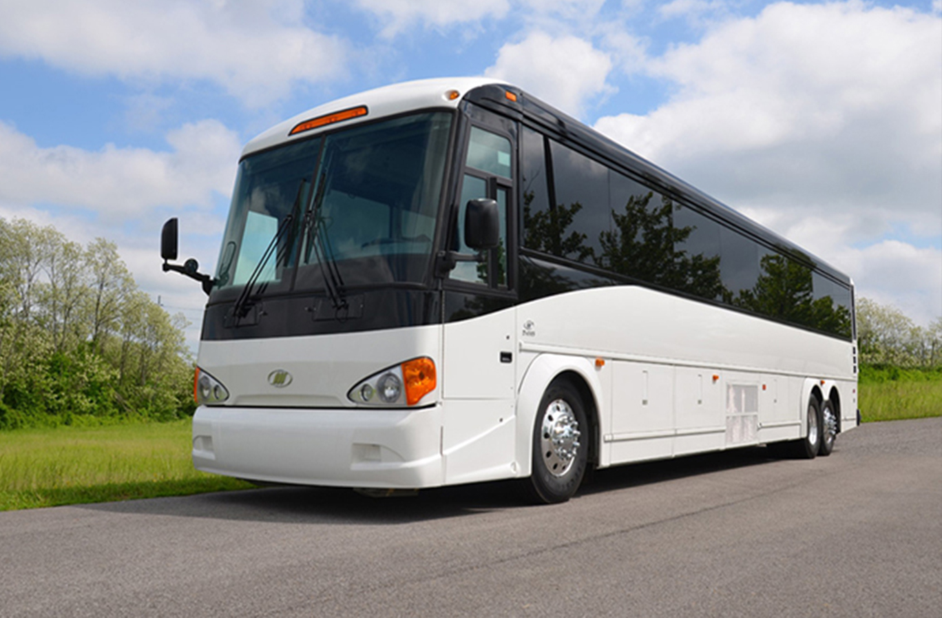 Charter bus rentals in New York, NY